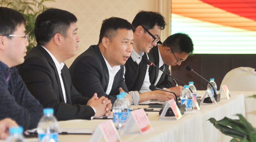 天津滨海高新技术产业开发区委员会与中金国泰控股集团召开合作交流会